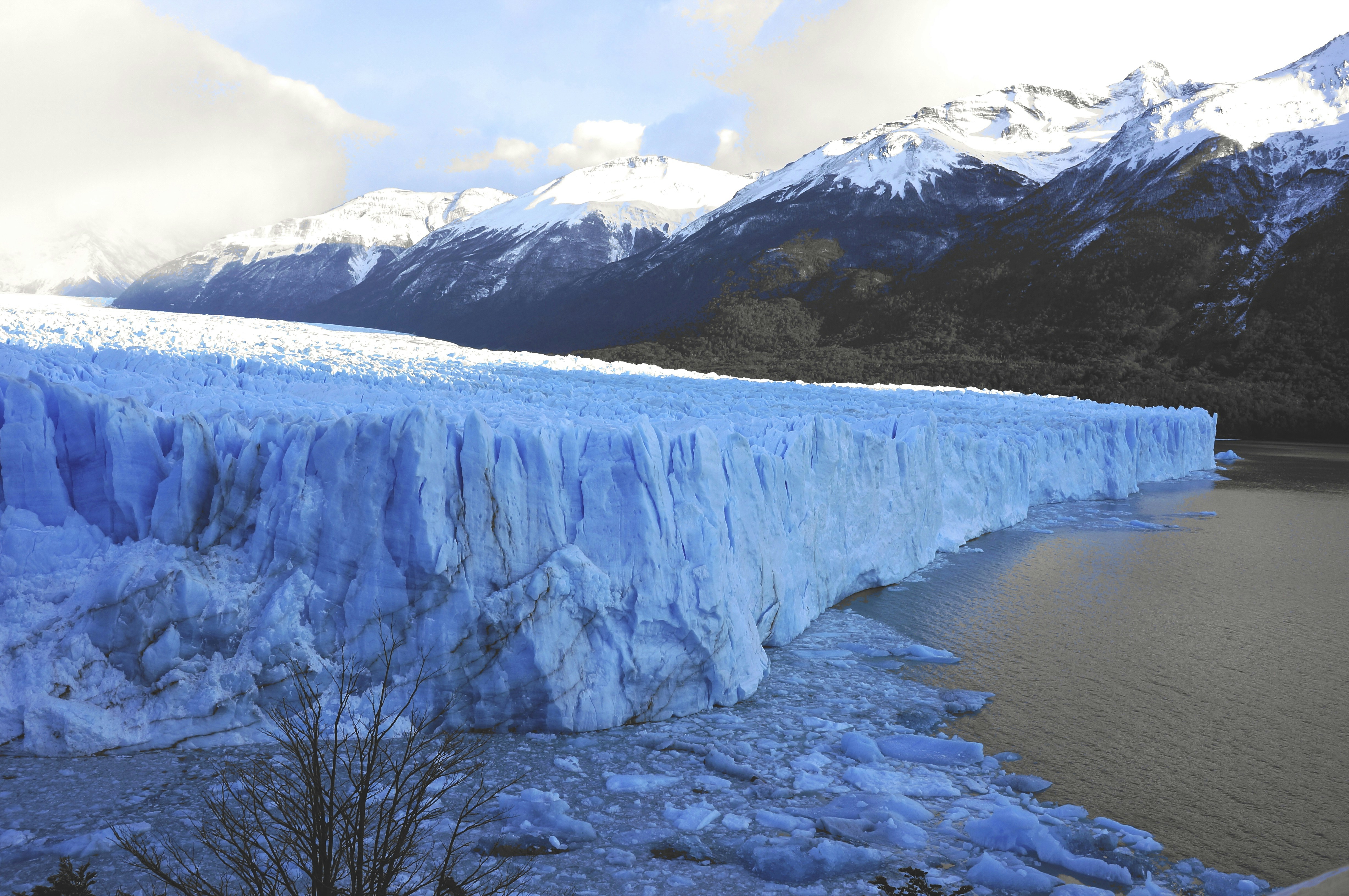 Meer vor den Gletschern von Alaska