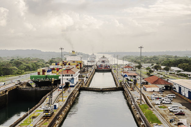 Panama Kanal  zwischen atlantischem und pazifischem Ozean