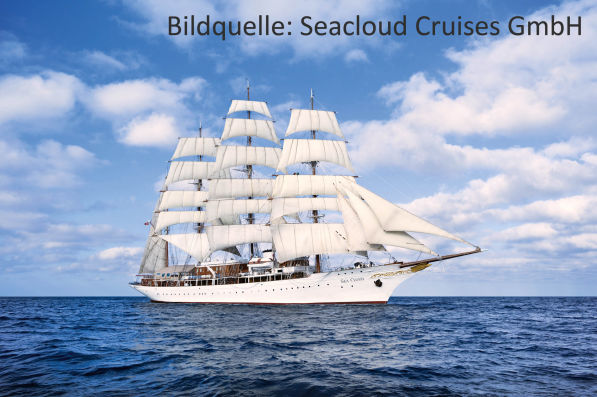 Seacloud Cruises: Schiff Seacloud mit gesetzten Segeln auf See